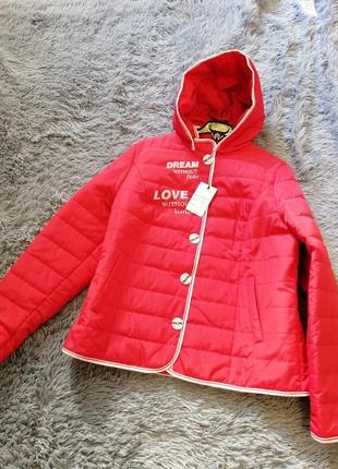 Легка куртка демісезон капюшон відстібається червоний колір розмір 54 білий колір розмір 60  лёгкая5 фото