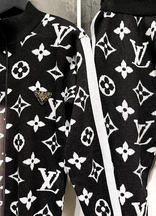 В’язаний жіночі спортивний костюм в стилі louis vuitton2 фото