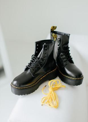Женские высокие кожаные ботинки. dr.martens jadon black (без замка)