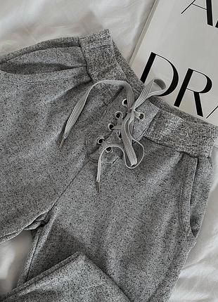 Спортивные штаны джоггеры hunkemoller