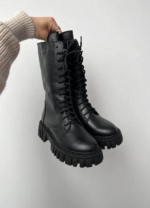 Женские зимние ботинки