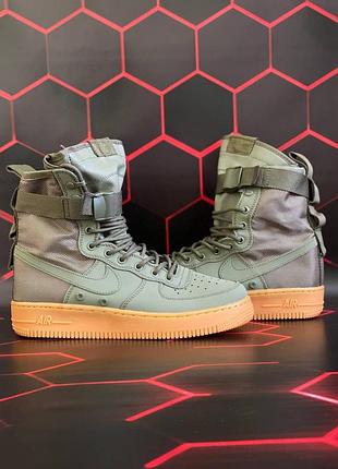 Кроссовки Boys Nike Youth Size 4.5 force 1 high