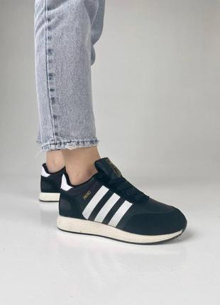 Жіночі кросівки adidas iniki black white 8 / smb10 фото