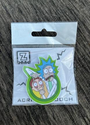 Значок пластик рик и морти, rick and morty. значки