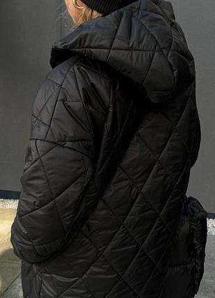 Женское длинное стеганое пальто с капюшоном на осень-зиму5 фото