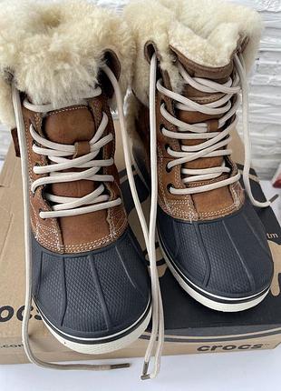 Зимові черевики crocs