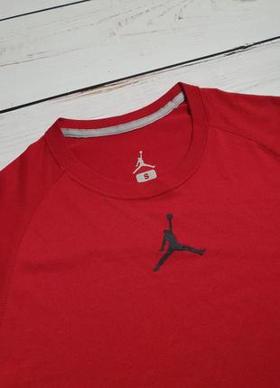 Чоловіча спортивна футболка nike jordan dri fit / найк джордан драй фіт оригінал / бордова червона5 фото