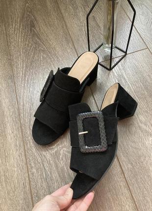 Dj williams 39рр 26 см новые черные текстиль под замш самбо босоножки на устойчивом каблуке1 фото