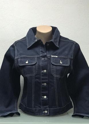 Куртка женская джинсовая темно синяя1 фото
