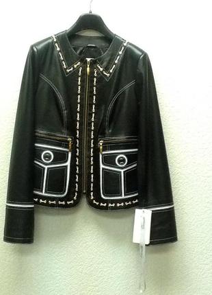 Куртка кожанная черная с белыми вставками8 фото