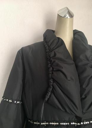 Куртка женская чёрная на кнопках демисезонная7 фото