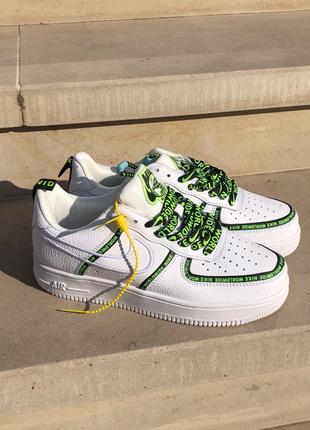 Крутые женские кроссовки nike air force 1 worldwide white/green белые с зелёным1 фото