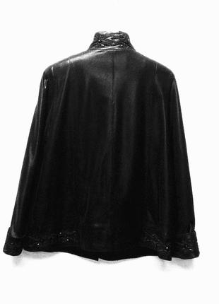 Кожаная натуральная женская куртка на пуговицах с воротником стойка размер+ черная в бронзовом накате3 фото