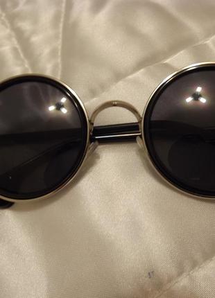 Оригинальные очки в черном3 фото