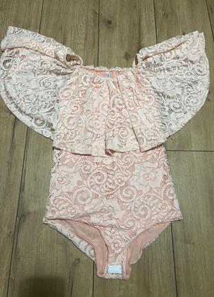 Боді кружевне розмір s ніжно рожевого кольору