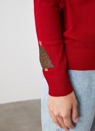 Трикотажний светр у різдвяному стилі3 фото
