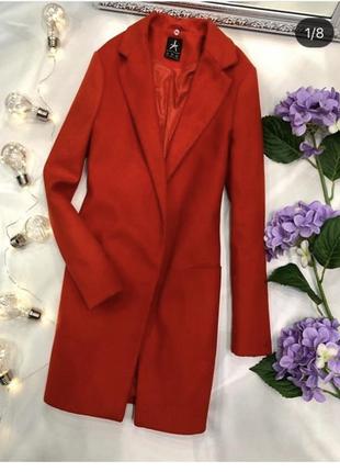 Пальто демі класичне в червоному кольорі