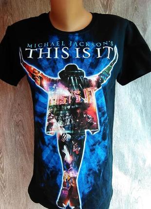 Футболка з цікавим принтом