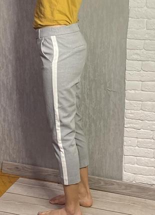 Вкорочені брюки штани з лампасами zara , xs3 фото