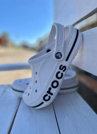 Крокси жіночі чоловічі сабо crocs bayaband clog white крокси баябенд білого кольору2 фото