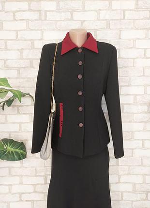 Новый стильный базовый лакуничный пиджак/жакет с полироваными пуговицами, размер с-м
