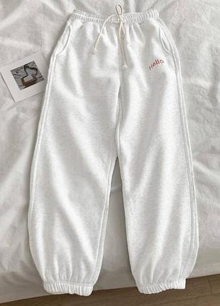 Базові тепленькі штани джоггери на високій посадці