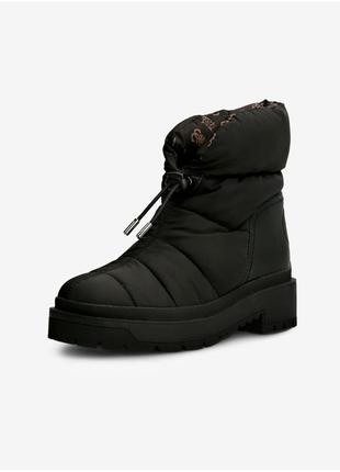 Зимние ботинки guess