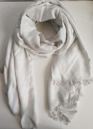 Нюанс! теплий жіночий палантин шарф голландського бренду c&a сток з європи, нюанс2 фото