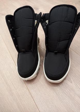 Зимние кроссовки женские теплые белые,  чёрные5 фото