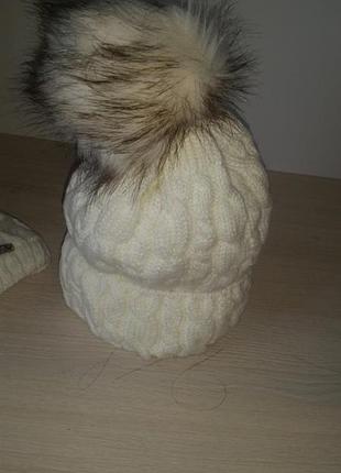 Тепла зимова шапка польща