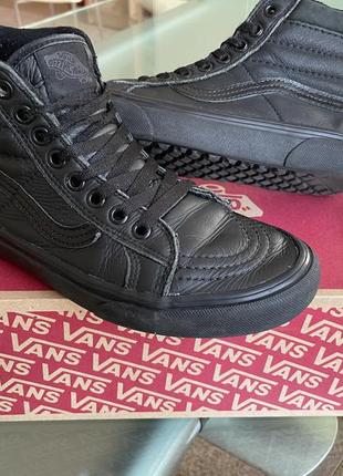 Жіночі кеди vans sk8-hi mte leather mono black