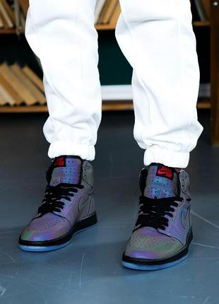 Жіночі кросівки nike air jordan 1 reflective 2

 женские кроссовки найк аир джордан