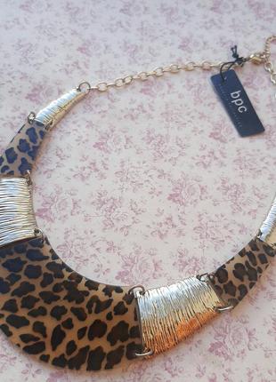 Красивое ожерелье колье золот bpc bonprix леопард