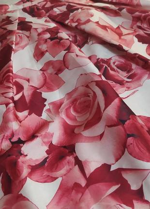 Шикарна атласна юбка спідниця в розах3 фото