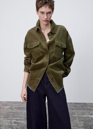 Оверсайз вельветова куртка, сорочка zara, колекція 2022 року, розмір xs(s)