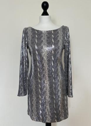 Нарядна вечірня сукня вишита паєтками від atmosphere