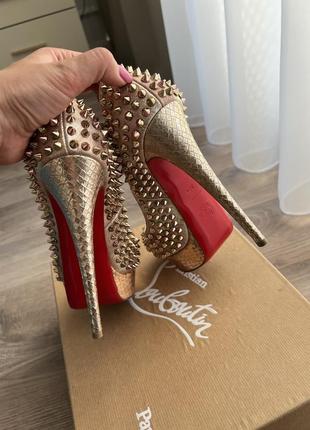 Туфлі christian louboutin3 фото