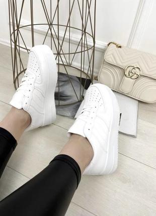 Кросівки на платформі еко шкіра білі