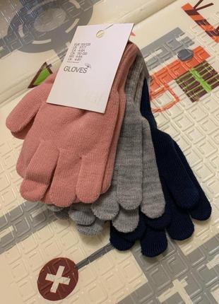 Перчатки h&m на девочку 4-8 лет hm 110/128 см