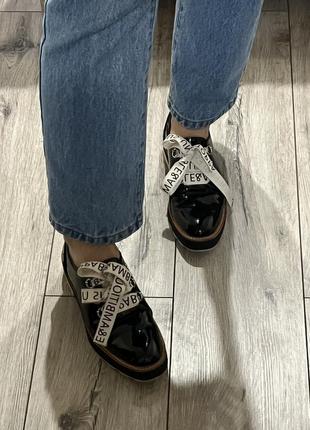 Жіночі черевики на шнурках броги zara9 фото