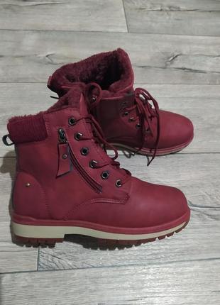 Зимові чоботи