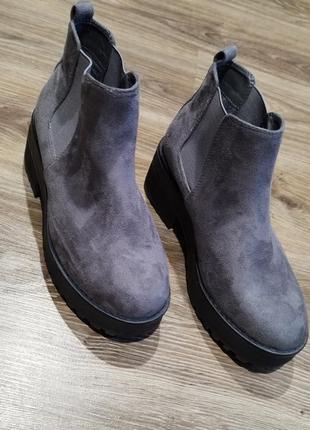 Женские ботинки челси jumex