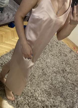 Ніжна сукня