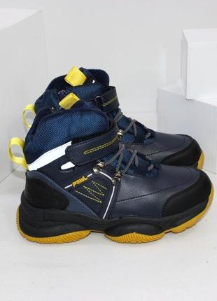 Ботинки для мальчиков теплые зимние
темно-синий с желтым2 фото