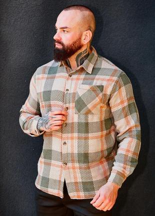 Стильна чоловіча байкова сорочка у клітинку