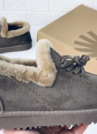 Тапочки на меху лоферы мокасини ugg sparkle mini9 фото
