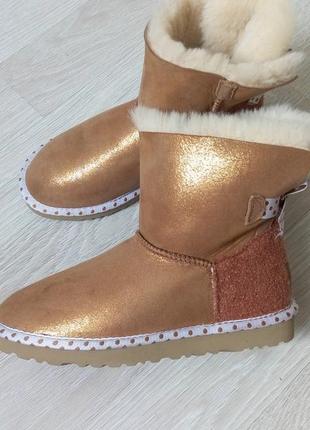 Чудові чобітки оригінал ugg australia, покриття хамелеон1 фото