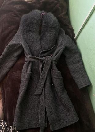 Пальто з хутром песець зимове2 фото