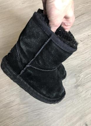 Уггі ugg 25