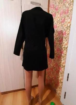 Укорочене пальто чорне з паском6 фото